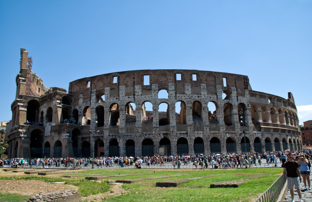 rome_colosseum_building